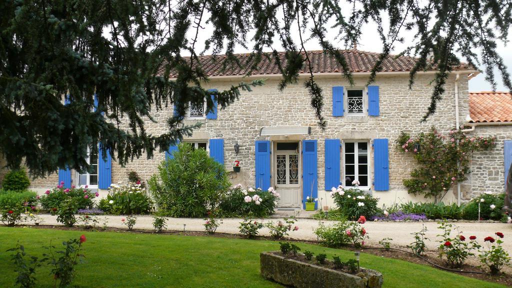 Le Clos De La Vigne Bed & Breakfast Montreuil  Ngoại thất bức ảnh